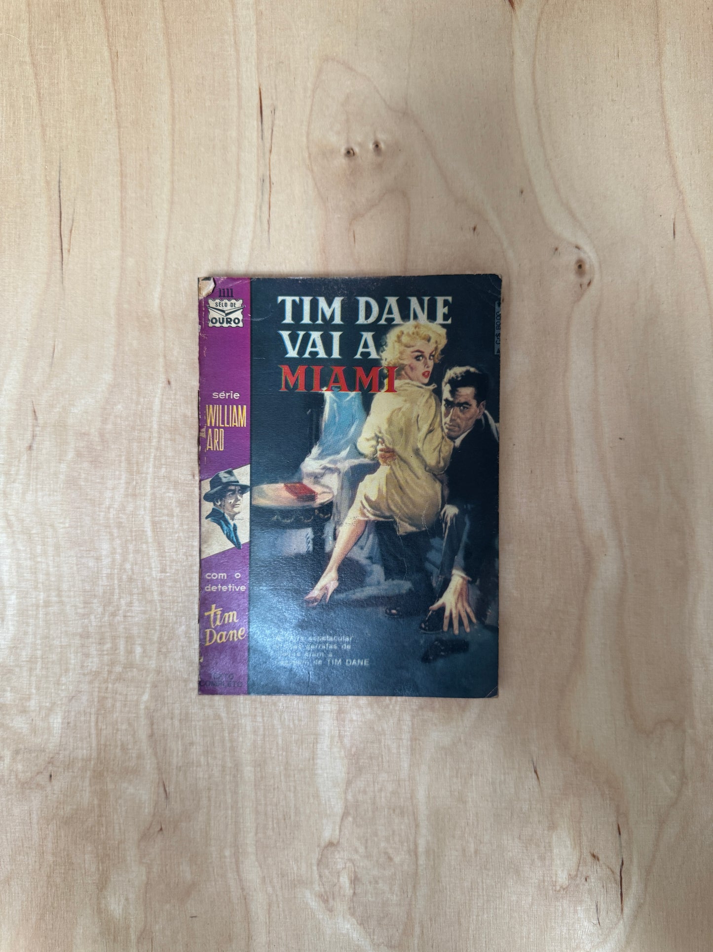 Vintage 1961 Brazilian Portuguese Mystery Novel 'Tim Dane Vai a Miami'