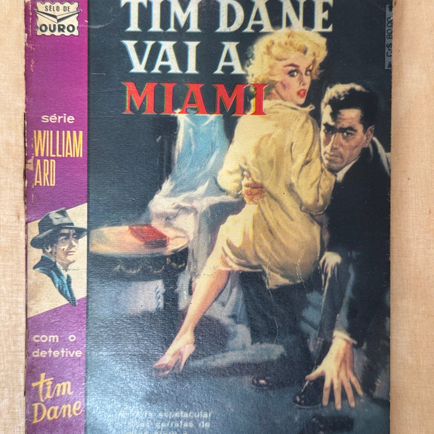 Vintage 1961 Brazilian Portuguese Mystery Novel 'Tim Dane Vai a Miami'
