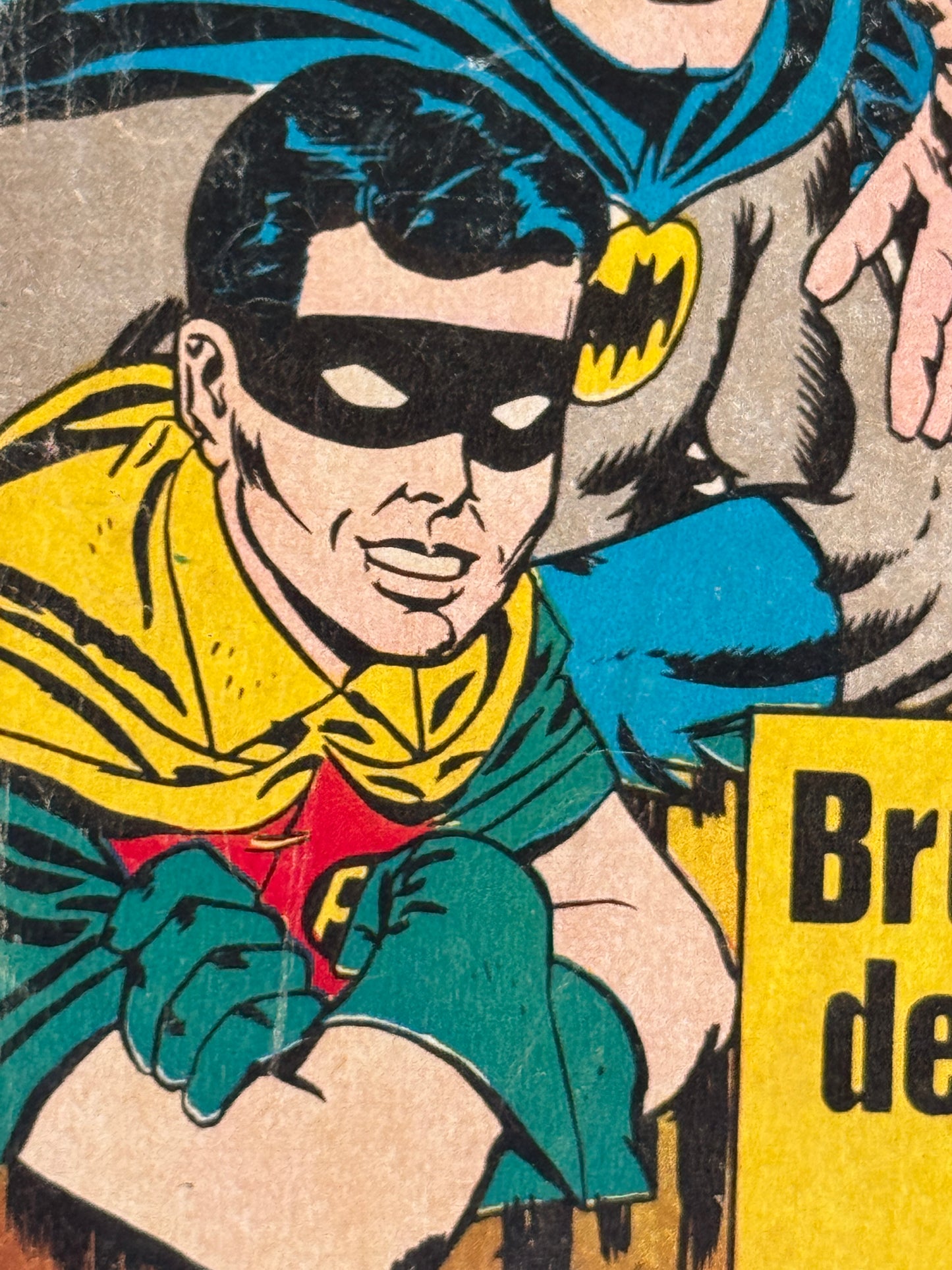 Vintage 1967 Brazilian Portuguese Batman No. 76 Comic Book